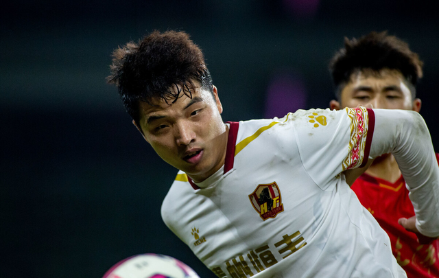 Ning在拜仁比赛中反败为胜，持续失利引发热议！引发球迷热议的简单介绍