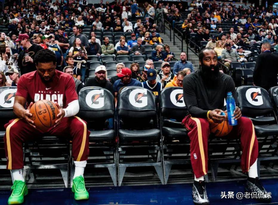 加时末段克里夫兰骑士备战NBA常规赛，远射贴柱细节曝光，信心回归，年轻球员得到机会的简单介绍